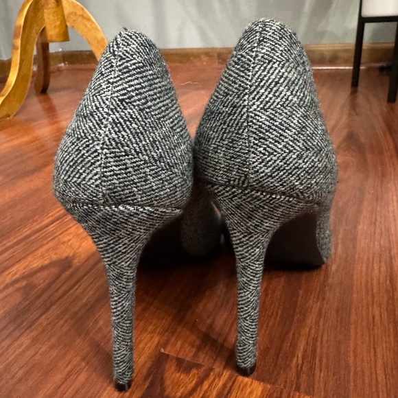 APL Women’s Black & Gray Tassel Loafers | Size 7.5 | 4” Heel | New Without Tags - Picture 5 of 9